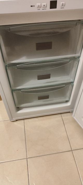 Frigorífico Liebherr blanco