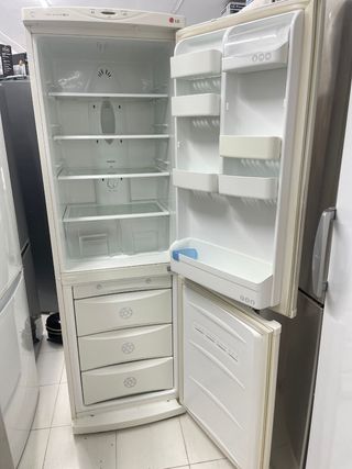 Oferta 170€ Nevera LG blanca Altura 1.88 con garan