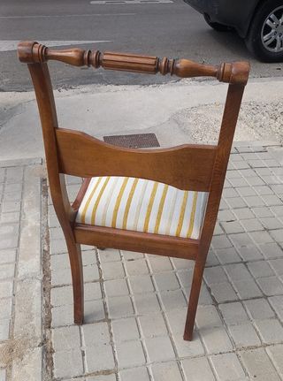 Sillas de comedor de madera de haya. Conjunto 6.
