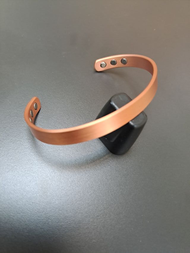 Pulsera cobre magnética lisa nueva