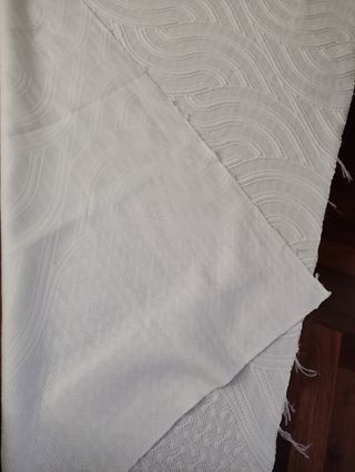 Scampolo stoffa bianco motivo geometrico