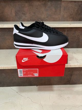Nike Cortez Zapatillas Negras Talla 40.5