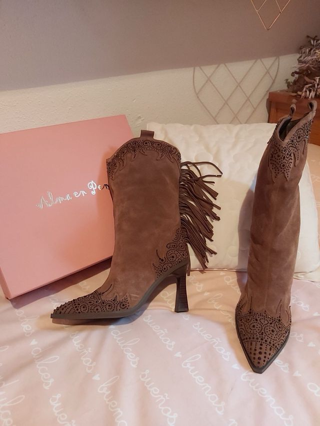 Botas sin estrenar de Alma en Pena