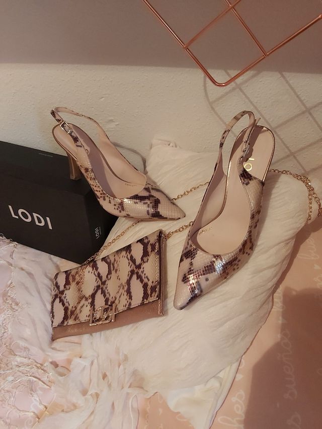 Conjunto Lodi: Zapatos y Bolso Serpiente