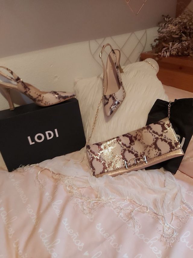 Conjunto Lodi: Zapatos y Bolso Serpiente