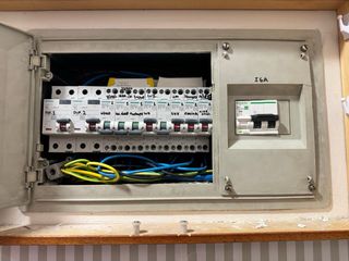 trabajos eléctricos