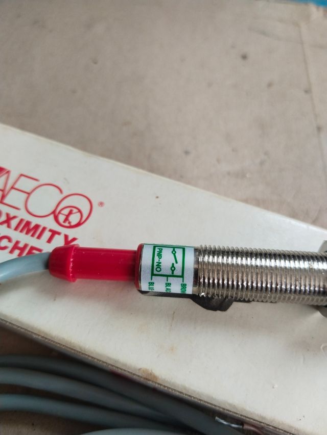 AECO SI 12-CE4 PNP NO Sensor