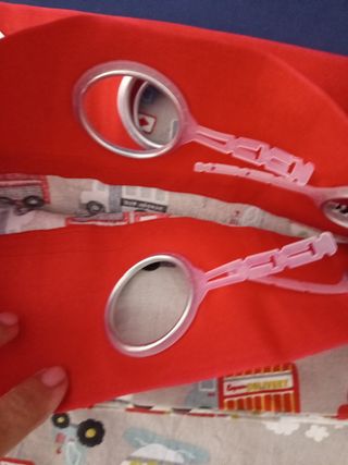 Cortinas con estampado infantil