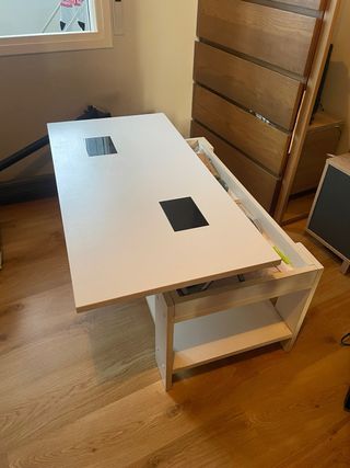 - Mesa de Centro elevable, Comedor o Auxil.
