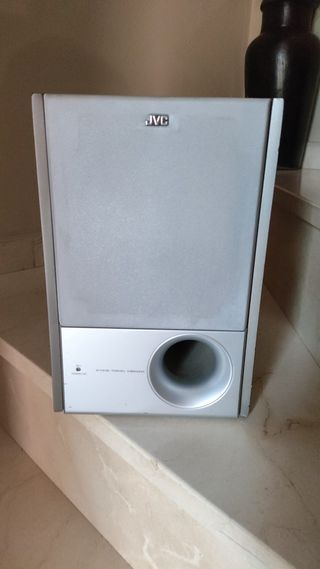 Subwoofer JVC Plata