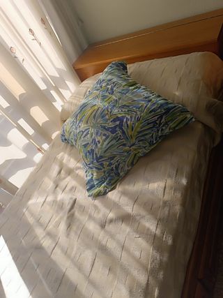 Arcón-cómoda de madera