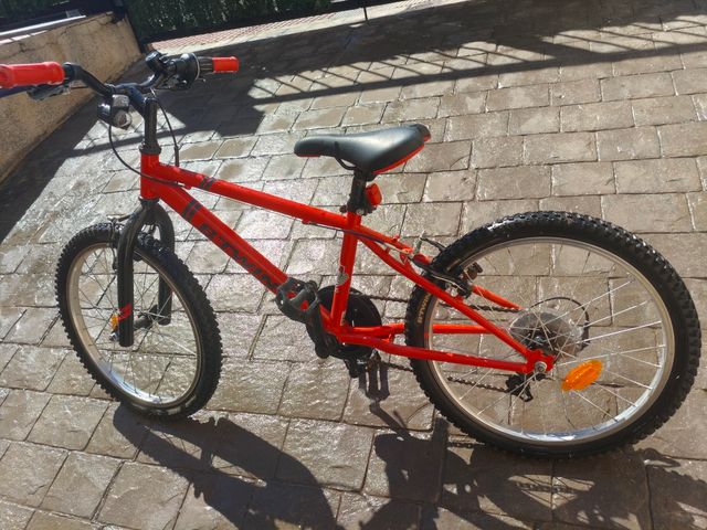 Bicicleta Btwin Roja Niña/Niño con marchas