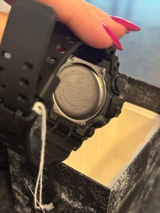 Orologio G-Shock GA-700-1BER Nero nuovo