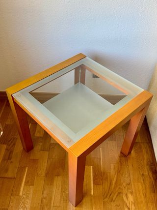 Mesa de salón madera y cristal
