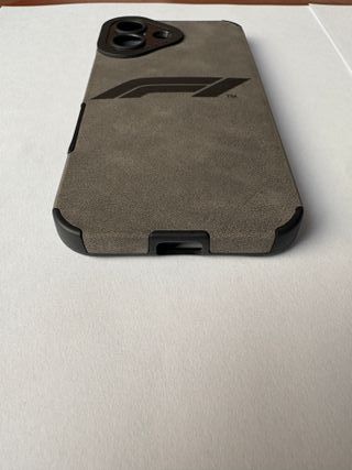 Cover F1 iphone 16