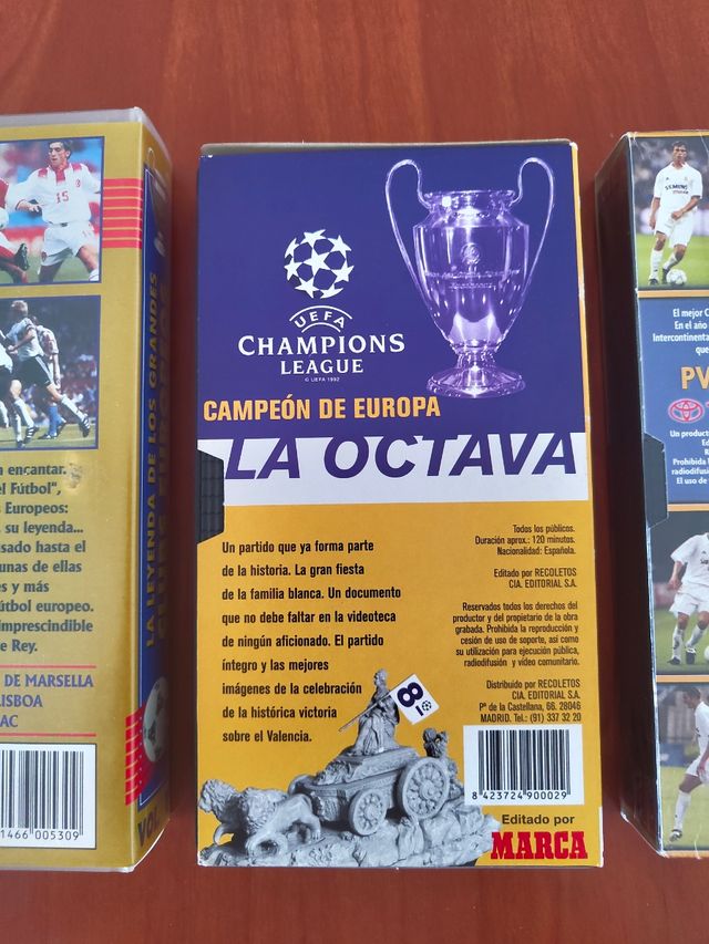 3 VHS de Fútbol
1 nuevo y 2 usados