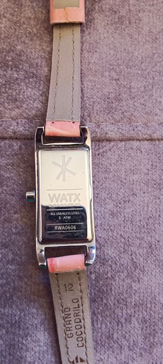 Reloj WATTX Mujer Correa Rosa y Plata