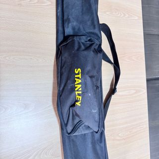 Puntal extensible Stanley para nivel láser