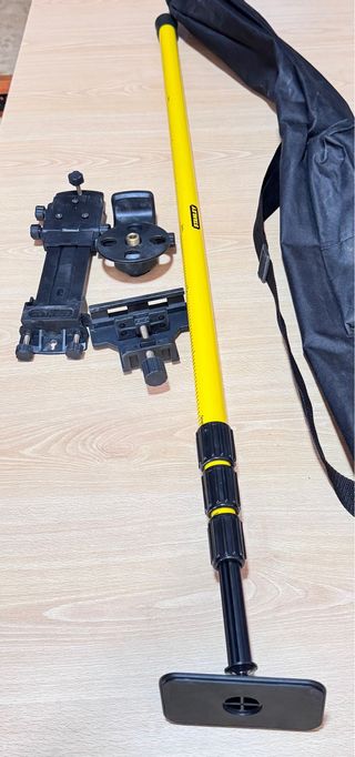 Puntal extensible Stanley para nivel láser