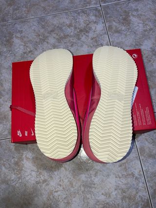 Nike Cortez mujer rosa y fucsia talla 38.5