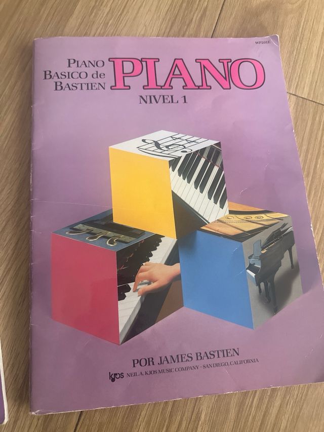 Libros Piano Básico de Bastien (2 libros)