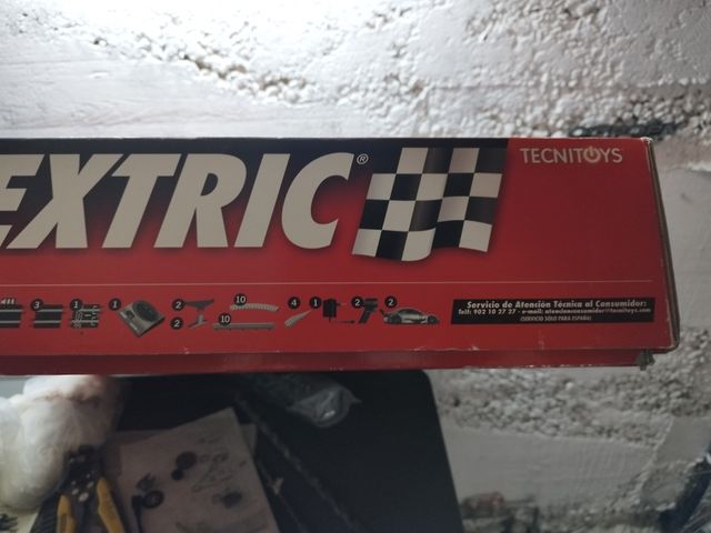 Scalextric C3 DTM Mercedes vs Audi