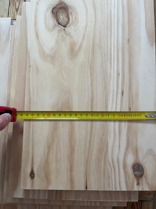 Lote 4 baldas de madera pino natural