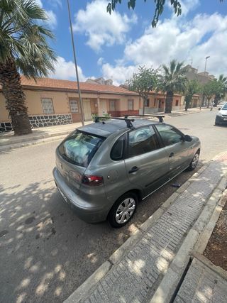 SEAT Ibiza 2004
