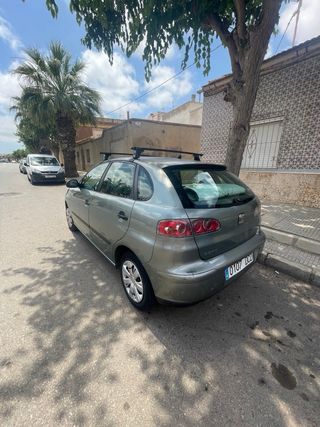 SEAT Ibiza 2004