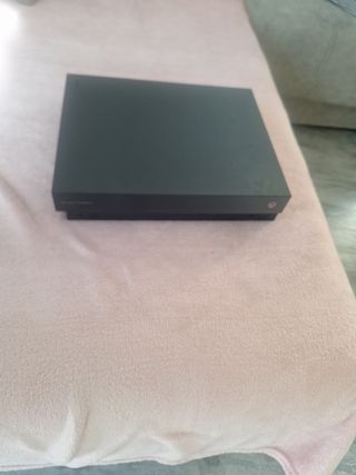 Xbox One X Microsoft Negra