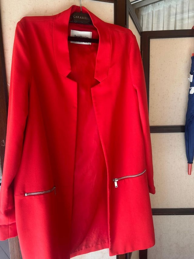 Blazer Stradivarius Rojo Talla S