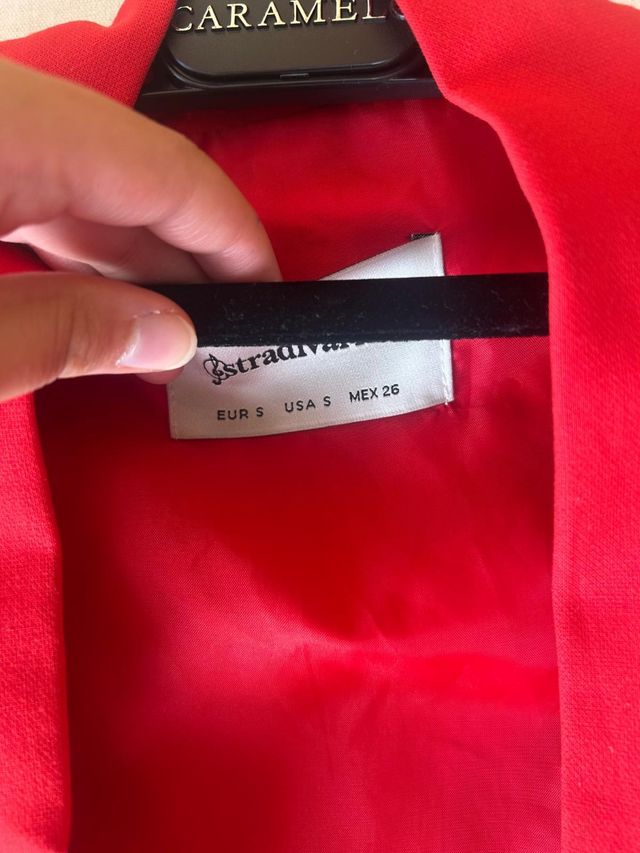 Blazer Stradivarius Rojo Talla S