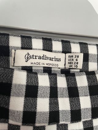 Pantalón recto cuadros Stradivarius