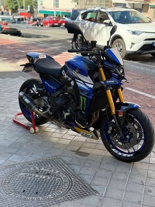 YAMAHA MT09 SP 2023 - 12.000 KM