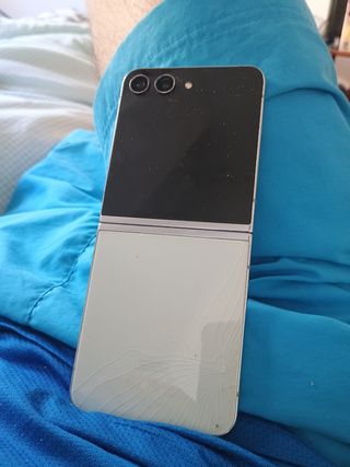 Samsung Galaxy Z Fold 5