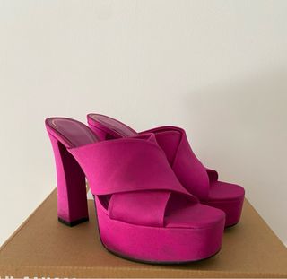 Sandalias de tacón plataforma fucsia