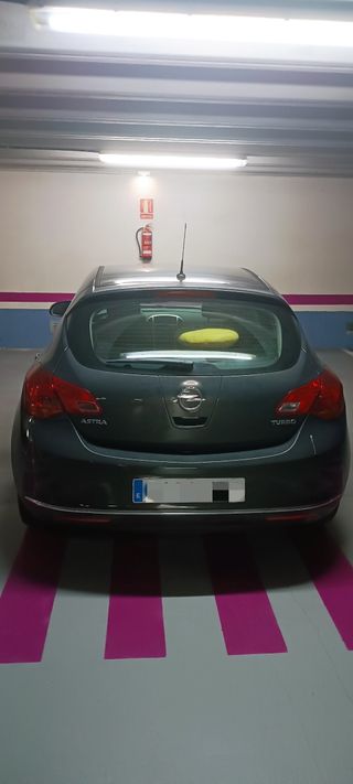 Opel Astra 2015
