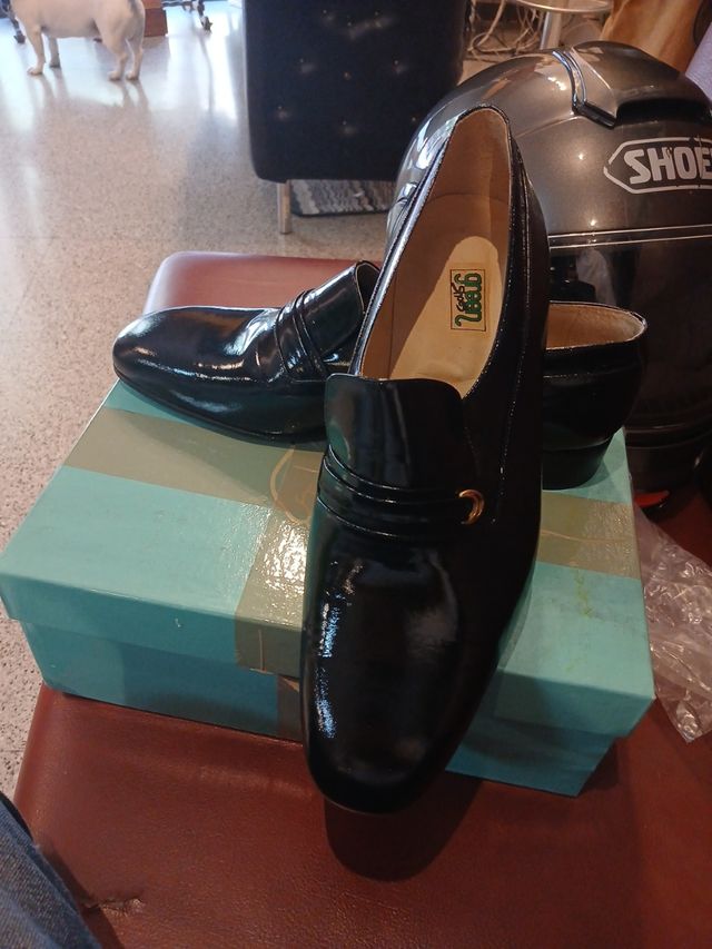 Zapatos italianos negros talla 43