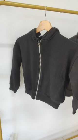 Conjunto menina 7 anos: calças e casaco