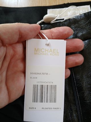 Pantalones Michael Kors, sin estrenar.