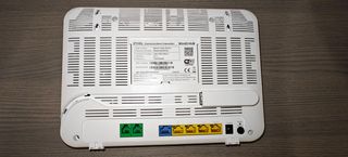 Router Zyxel EX5601 FTTH 2.5 Gbps