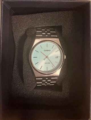 Reloj Casio Plata y Azul