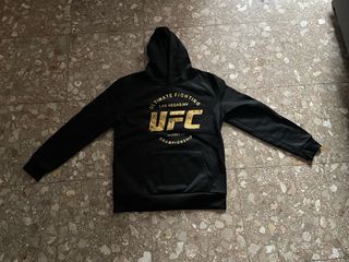 Sudadera UFC Negra y Dorada