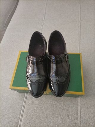 Zapatos mujer Pitillos negros charol