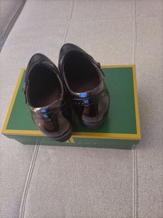 Zapatos mujer Pitillos negros charol