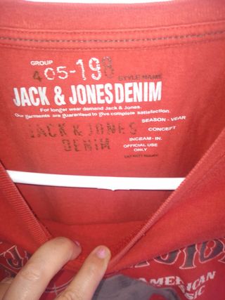 Camiseta Jack & Jones Negra Estampada Talla M