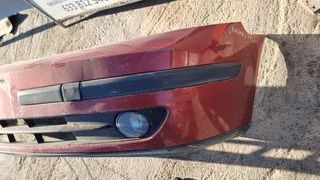 PARAGOLPES DELANTERO RENAULT LAGUNA 2 2001 ROJO