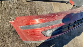 PARAGOLPES DELANTERO RENAULT LAGUNA 2 2001 ROJO