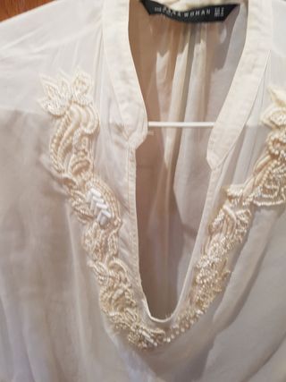 Blusón Zara con pedrería