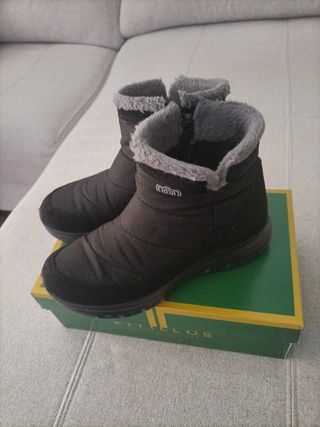 Botines negros mujer